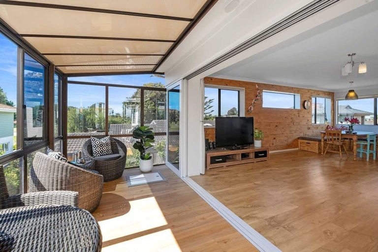 Photo of property in 2/15 Solway Place, Mount Maunganui, 3116