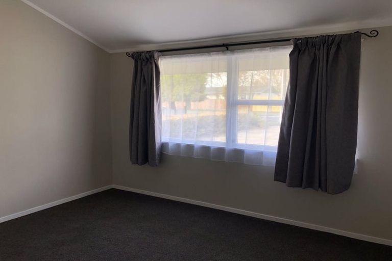 Photo of property in 220 Sandwich Road, St Andrews, Hamilton, 3200