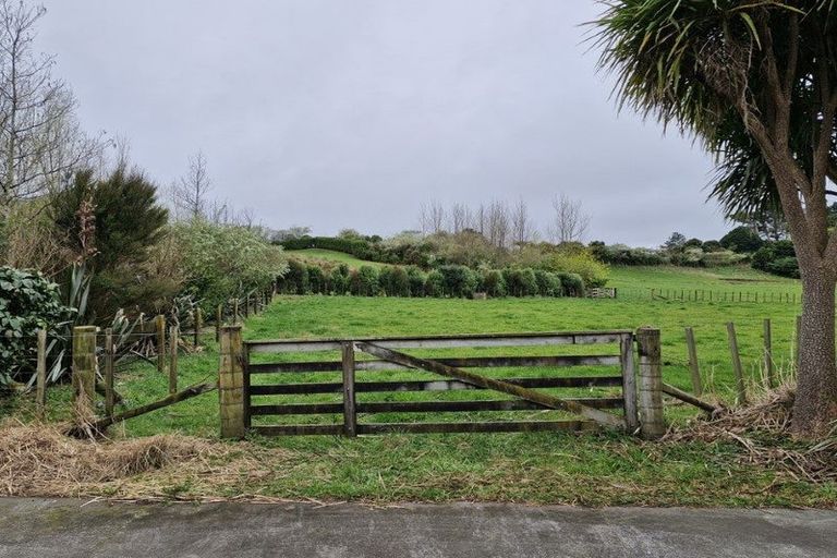 Photo of property in 243 Pheney Road, Hurford, New Plymouth, 4374