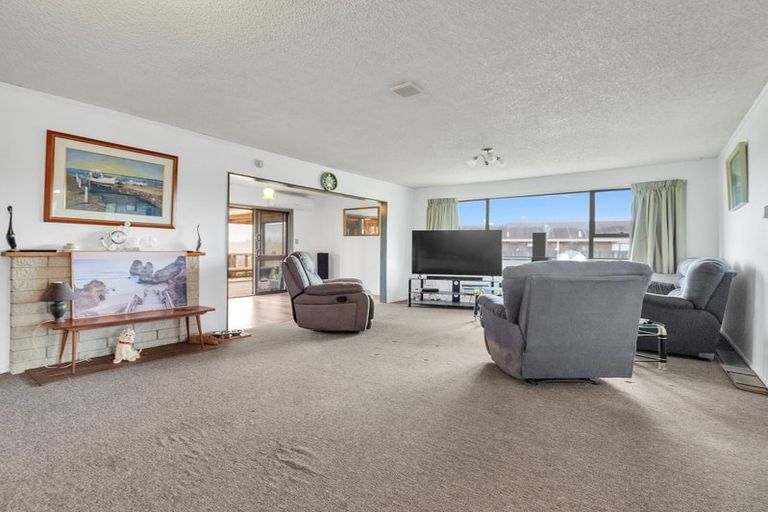 Photo of property in 2 Arohanui Street, Huntly, 3700