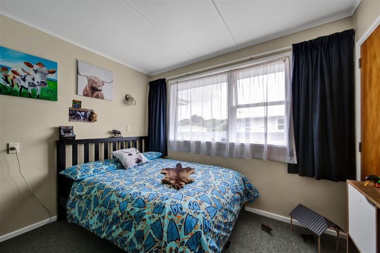 Photo of property in 20 Reid Avenue, Hawera, 4610