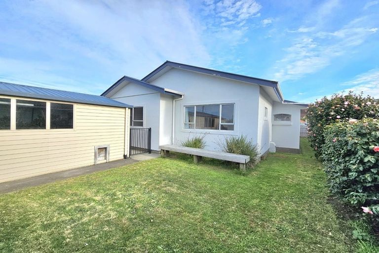 Photo of property in 14 Darnell Street, Fitzroy, New Plymouth, 4312