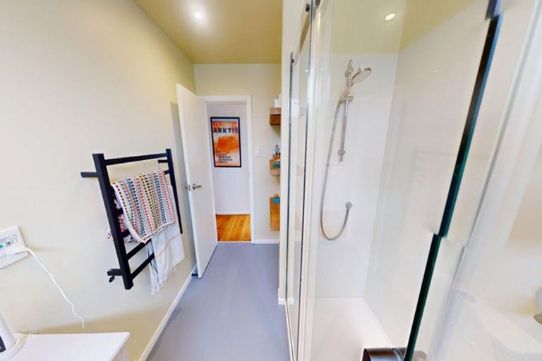 Photo of property in 9a Saint Leonard Street, Saint Johns Hill, Whanganui, 4501
