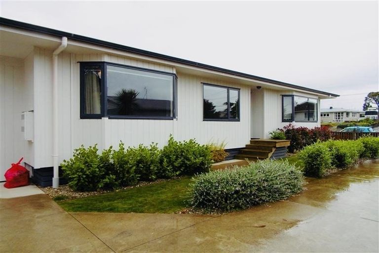 Photo of property in 14a Omata Road, Westown, New Plymouth, 4310