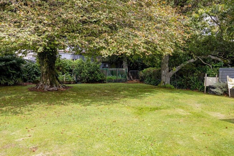 Photo of property in 485 Broadway, Stratford, 4393