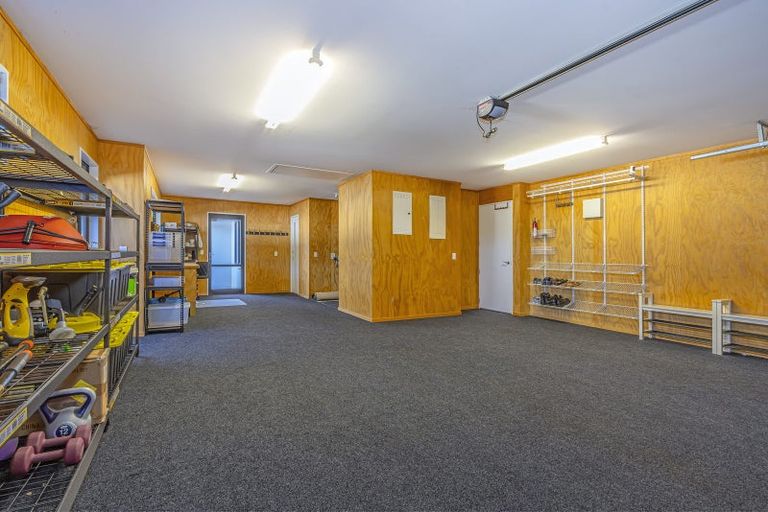 Photo of property in 1 Almond Lane, Prebbleton, 7604