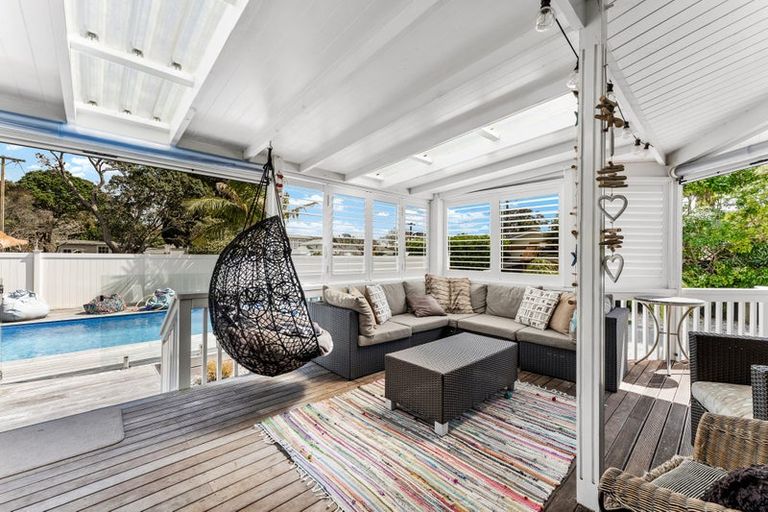 Photo of property in 105 Ladies Mile, Manly, Whangaparaoa, 0930