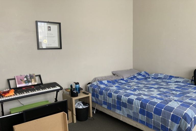 Photo of property in 3 Carrington Street, Mount Cook, Wellington, 6021