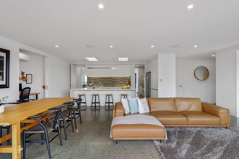 Photo of property in 2 Canter Lane, Aidanfield, Christchurch, 8025