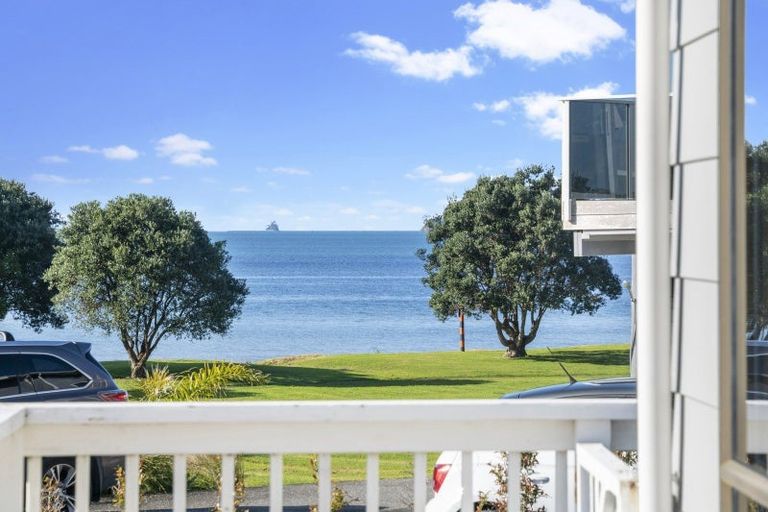 Photo of property in 18 Kahurangi Place, Snells Beach, 0920