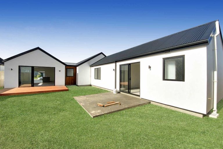 Photo of property in 8 Helen Place, Halswell, Christchurch, 8025