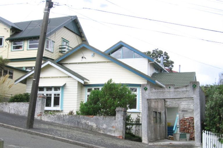 Photo of property in 9 Dover Street, Island Bay, Wellington, 6023