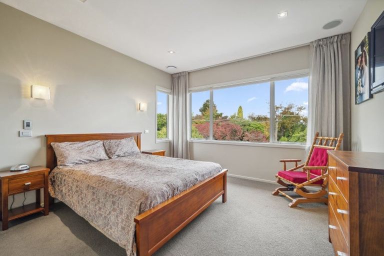Photo of property in 1/46 Shepherd Road, Waipahihi, Taupo, 3330