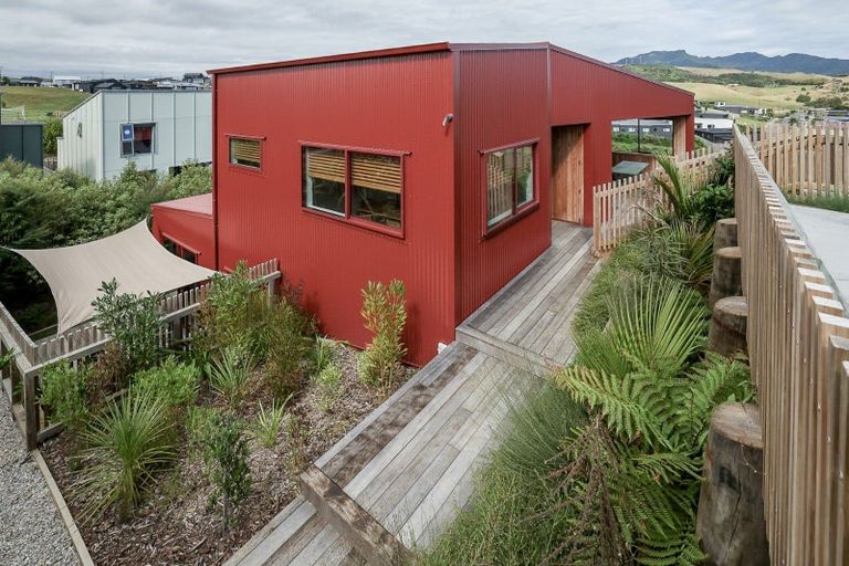 Photo of property in 50 Rangitahi Road, Raglan, 3225