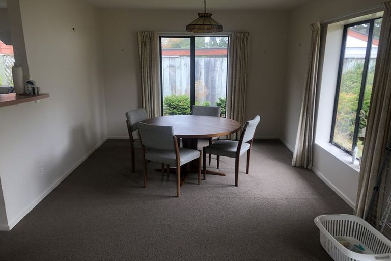 Photo of property in 617f1- Fergusson Drive, Trentham, Upper Hutt, 5018