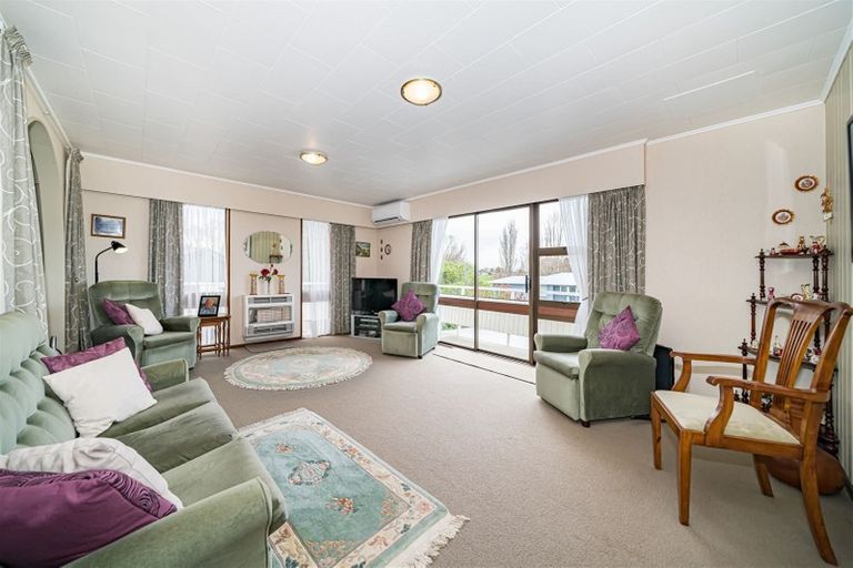 Photo of property in 19 Sandstrom Grove, Feilding, 4702