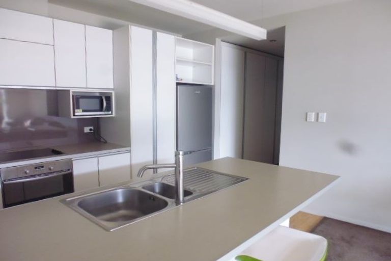 Photo of property in Petone Dental Centre, 374 Jackson Street, Petone, Lower Hutt, 5012