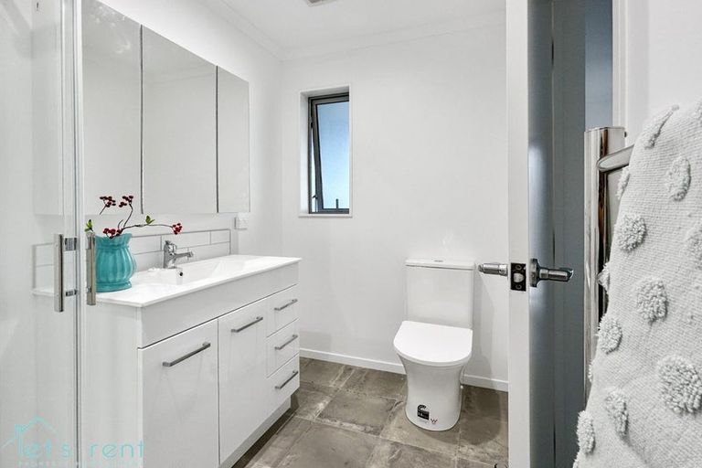 Photo of property in 23 Ngae Place, Mangere East, Auckland, 2024