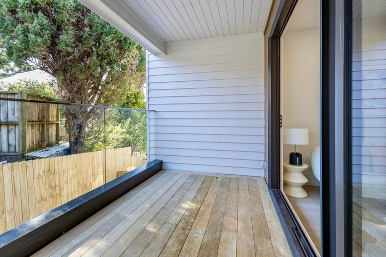 Photo of property in 44c Bruce Road, Glenfield, Auckland, 0629