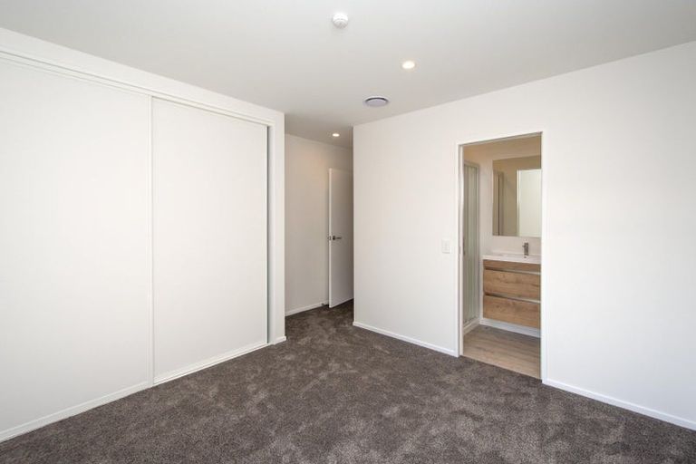 Photo of property in 2/20 Whiteleigh Avenue, Addington, Christchurch, 8024