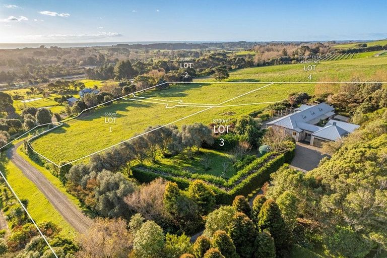 Photo of property in 55 Octavius Road, Peka Peka, Waikanae, 5391