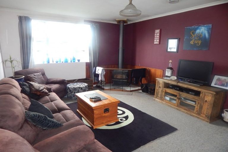 Photo of property in 123 Romilly Street, Westport, 7825