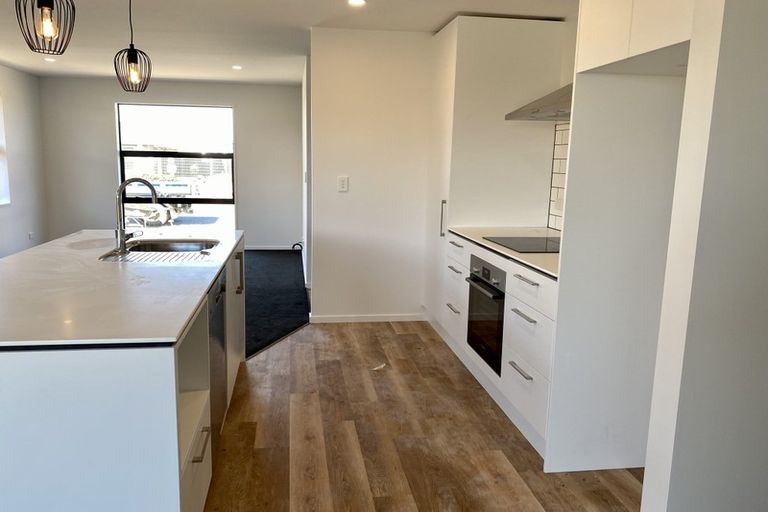 Photo of property in 37 Dynes Road, Rolleston, 7615