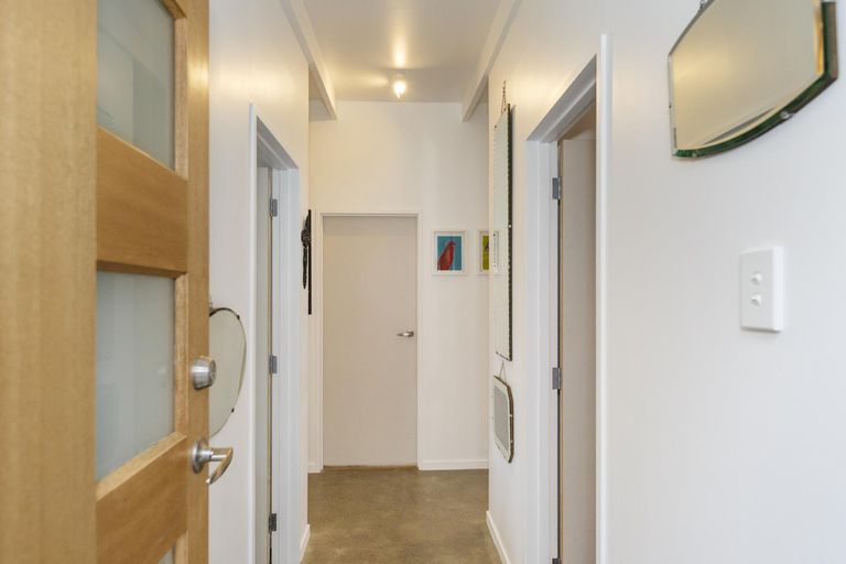 Photo of property in 10 Milverton Avenue, Hokowhitu, Palmerston North, 4410