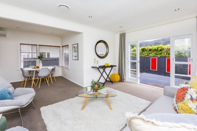 Photo of property in 8a Kiln Street, Silverstream, Upper Hutt, 5019