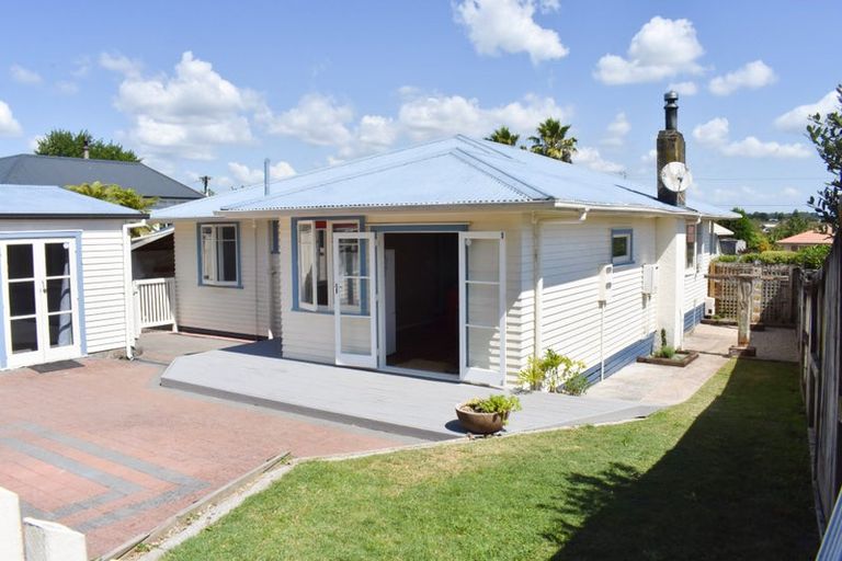 Photo of property in 6 Queen Street, Cambridge, 3434