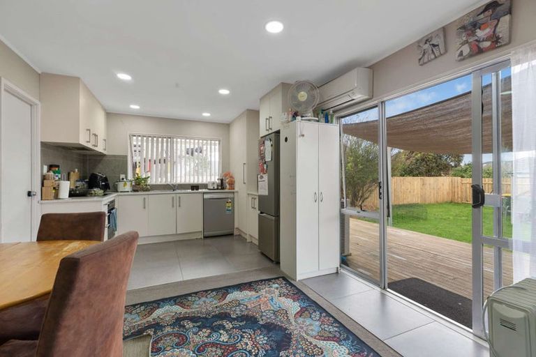 Photo of property in 2/20 Bingara Place, Favona, Auckland, 2024