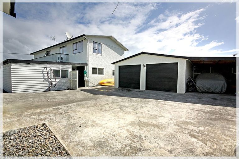 Photo of property in 67 Hartley Street, Foxton Beach, Foxton, 4815