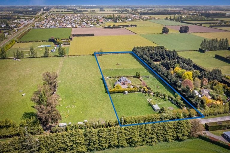 Photo of property in 33 Barters Road, Templeton, Christchurch, 7678