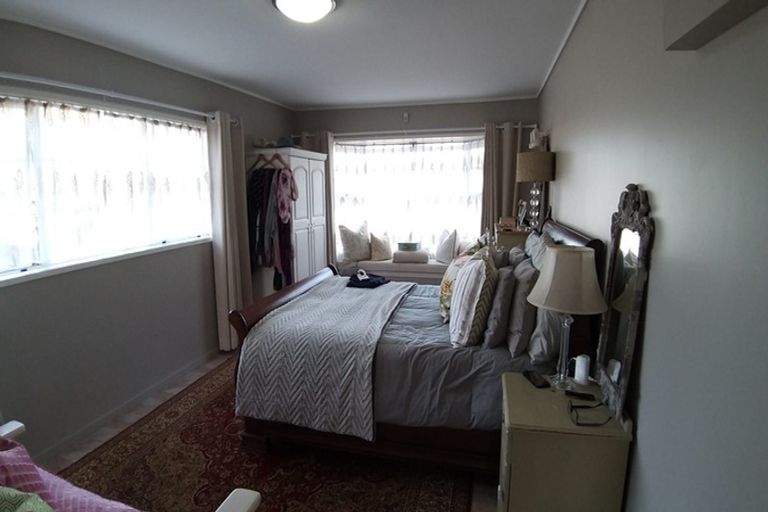 Photo of property in 40 Priestley Drive, Bucklands Beach, Auckland, 2014