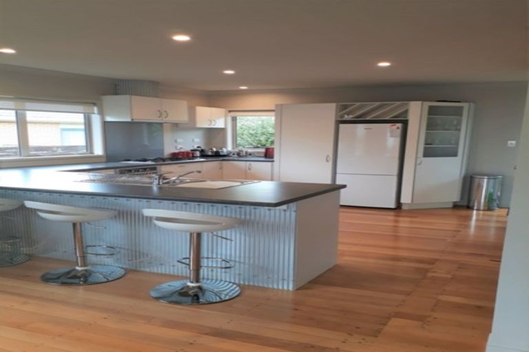 Photo of property in 9b Sandspit Road, Waiuku, 2123