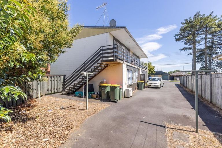 Photo of property in 226 Old Farm Road, Hamilton East, Hamilton, 3216