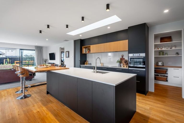 Photo of property in 4 Barewood Grove, West Melton, 7618