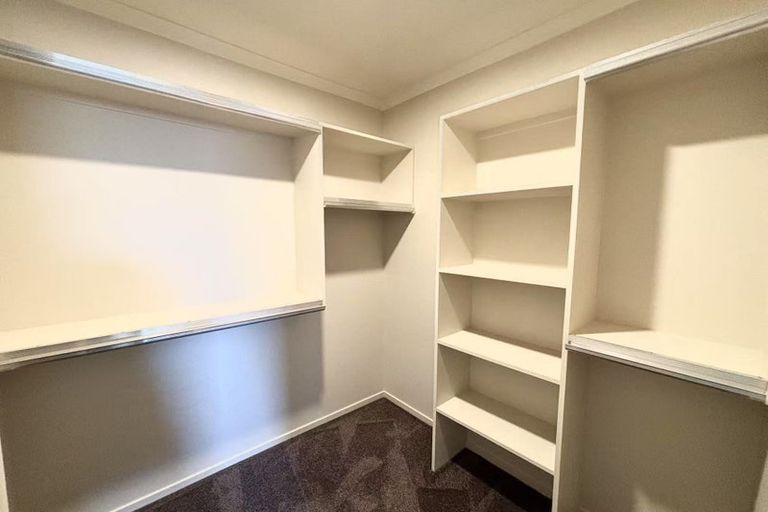 Photo of property in 13 Finbar Close, Flat Bush, Auckland, 2019