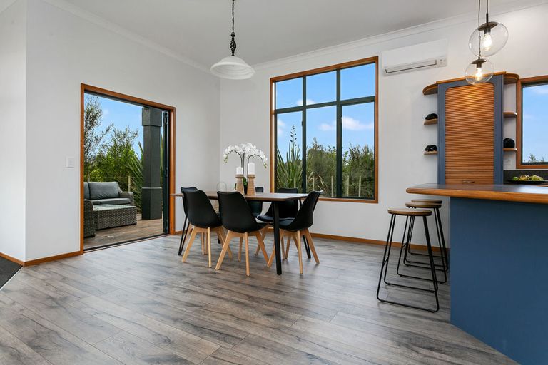 Photo of property in 331 Athlone Drive, Cambridge, 3434