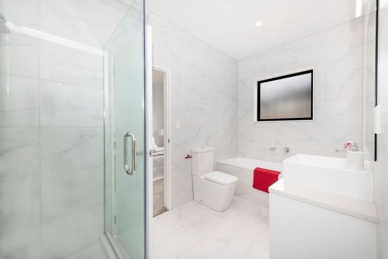 Photo of property in 58 Cooladawson Drive, Flat Bush, Auckland, 2019