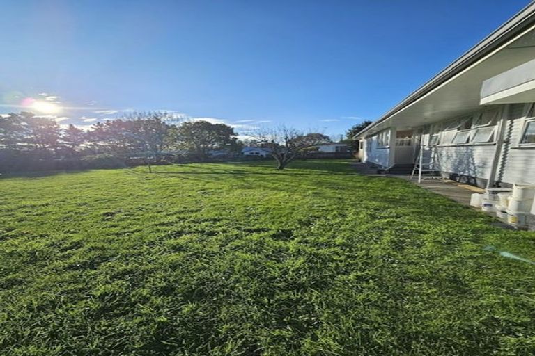 Photo of property in 903 State Highway 1, Te Horo, Otaki, 5581