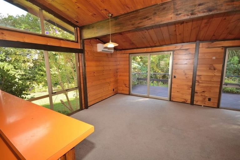 Photo of property in 8 Park Avenue, Waikanae, 5036