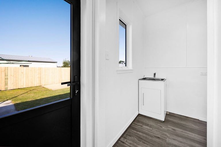 Photo of property in 23 Longfellow Road, Opunake, 4616