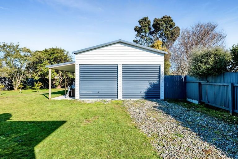 Photo of property in 37 Reid Avenue, Hawera, 4610
