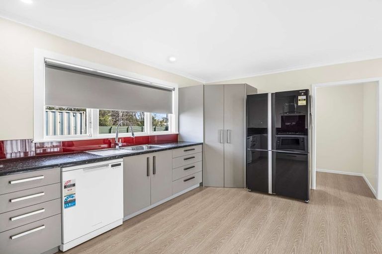 Photo of property in 8 Ormond Street, Woodville, 4920