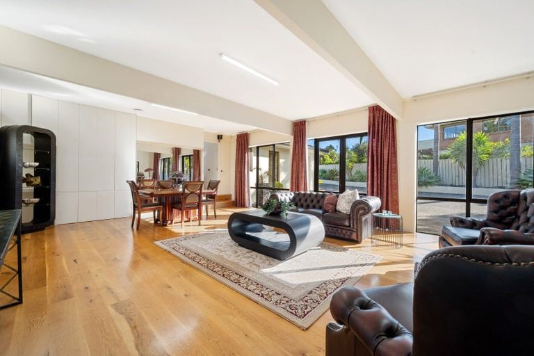 Photo of property in 38 Venus Place, Half Moon Bay, Auckland, 2012
