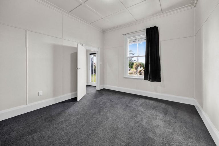 Photo of property in 39 Auroa Road, Otakeho, Hawera, 4678