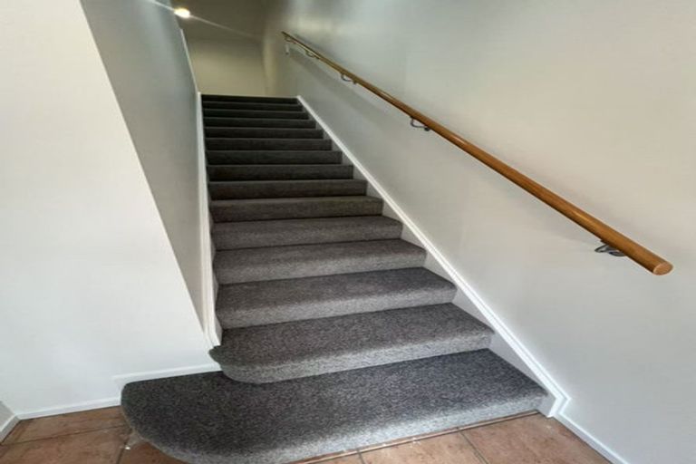 Photo of property in 25 Ballantrae Place, Thorndon, Wellington, 6011
