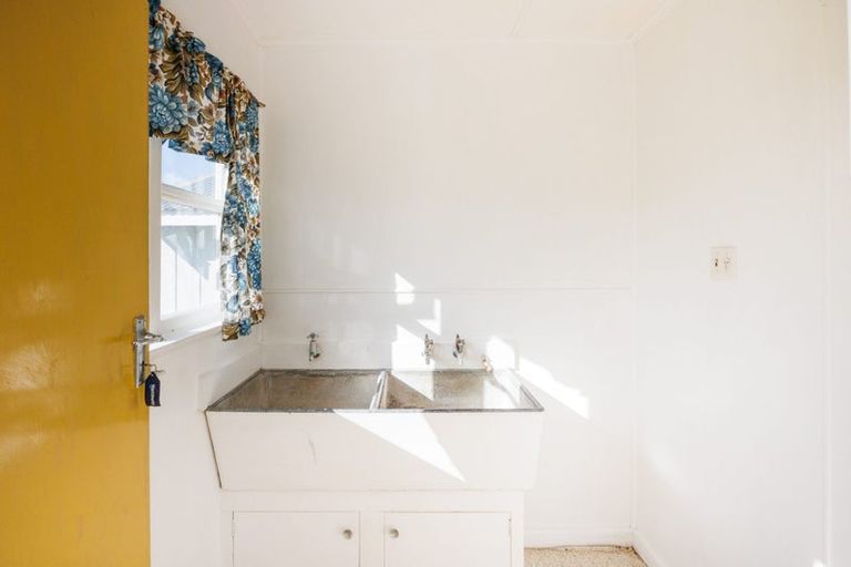 Photo of property in 41 Hedges Street, Sanson, 4817