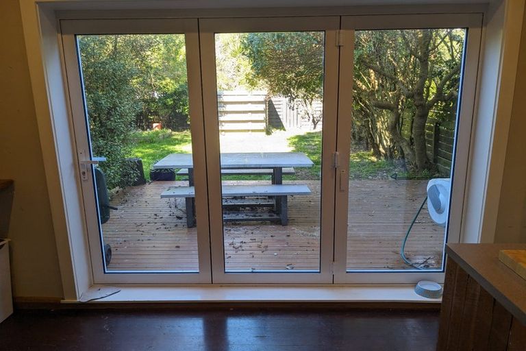 Photo of property in 30 Durham Crescent, Fairfield, Lower Hutt, 5011